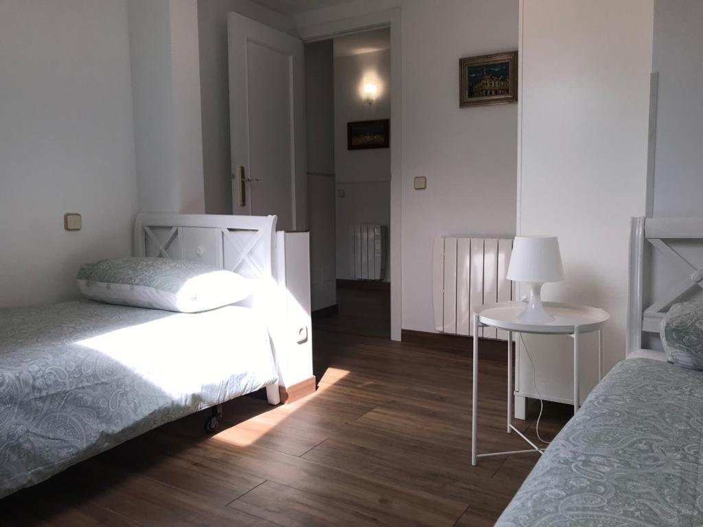 Apartamento En Centro Historico De San Lorenzo De El Escorial Διαμέρισμα Εξωτερικό φωτογραφία